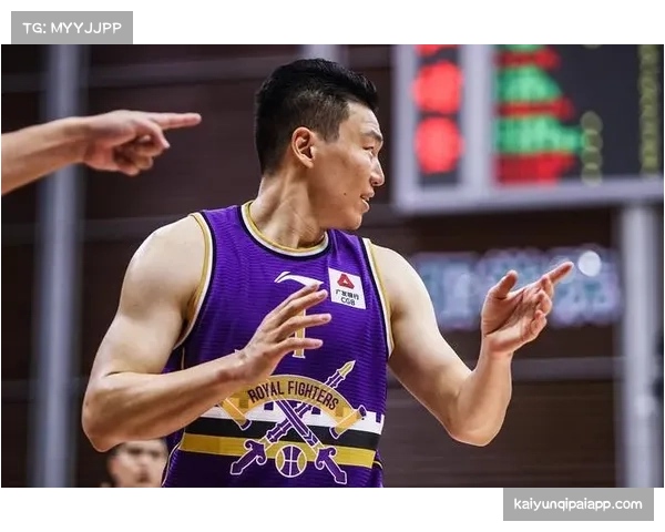 法莱卡斯应对吴前伤缺，战术调整仍能保持竞争力